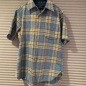 Short sleeve button up shirt